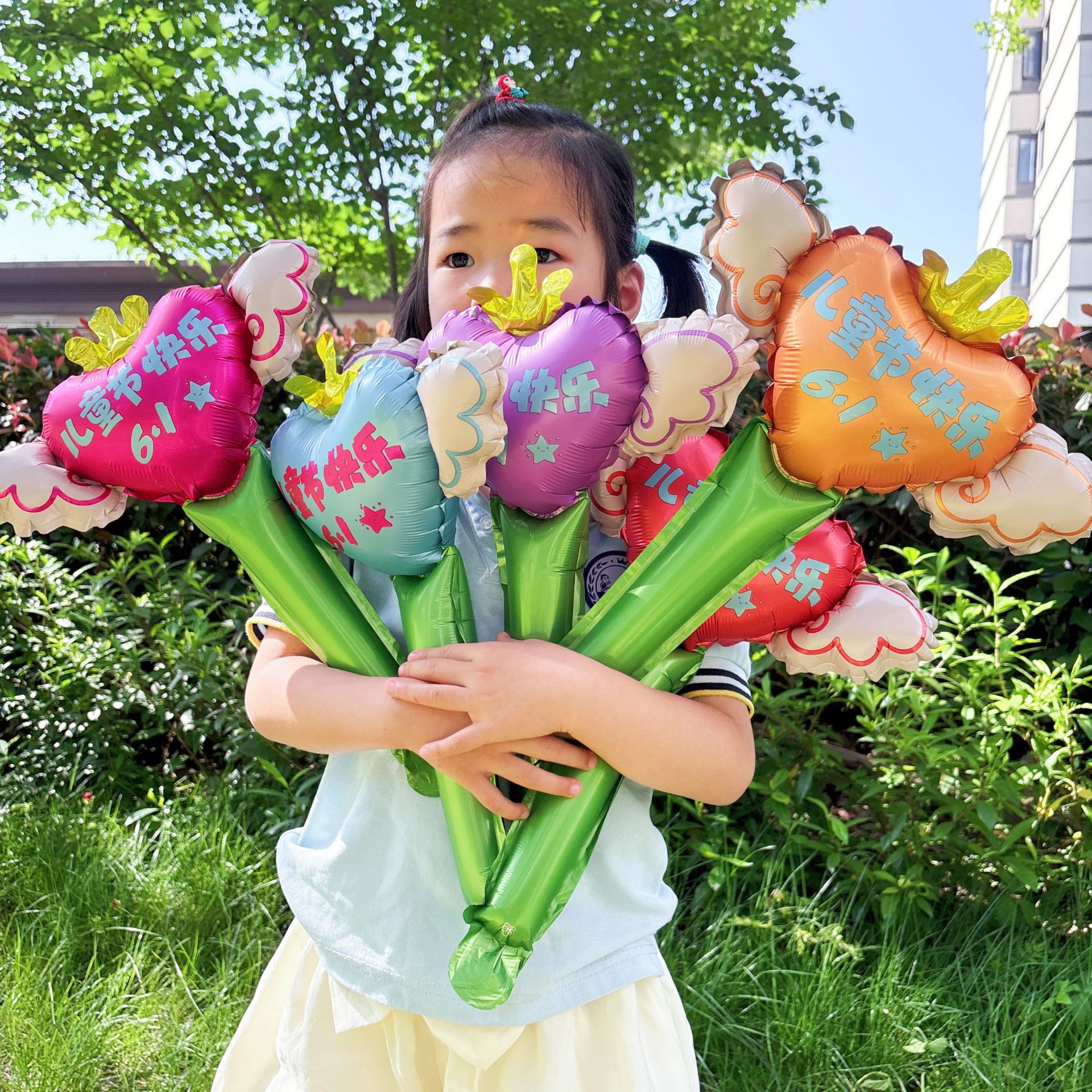 六一儿童节手持气球卡通铝膜花束装饰拍照道具幼儿园派对布置