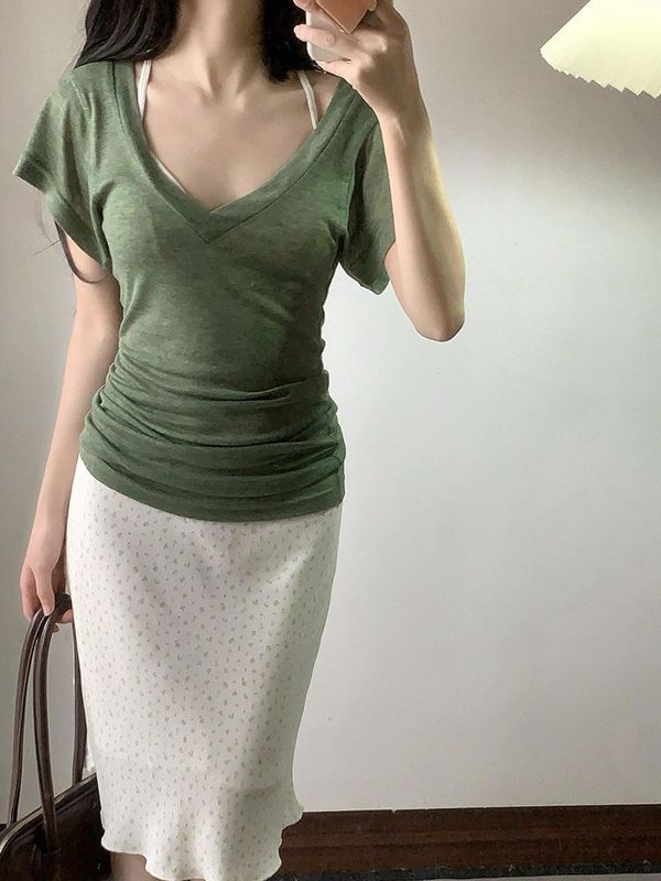 原版面料美式辣妹绿色V领正肩短袖T恤女夏修身显瘦收腰蝙蝠袖上衣|undefined