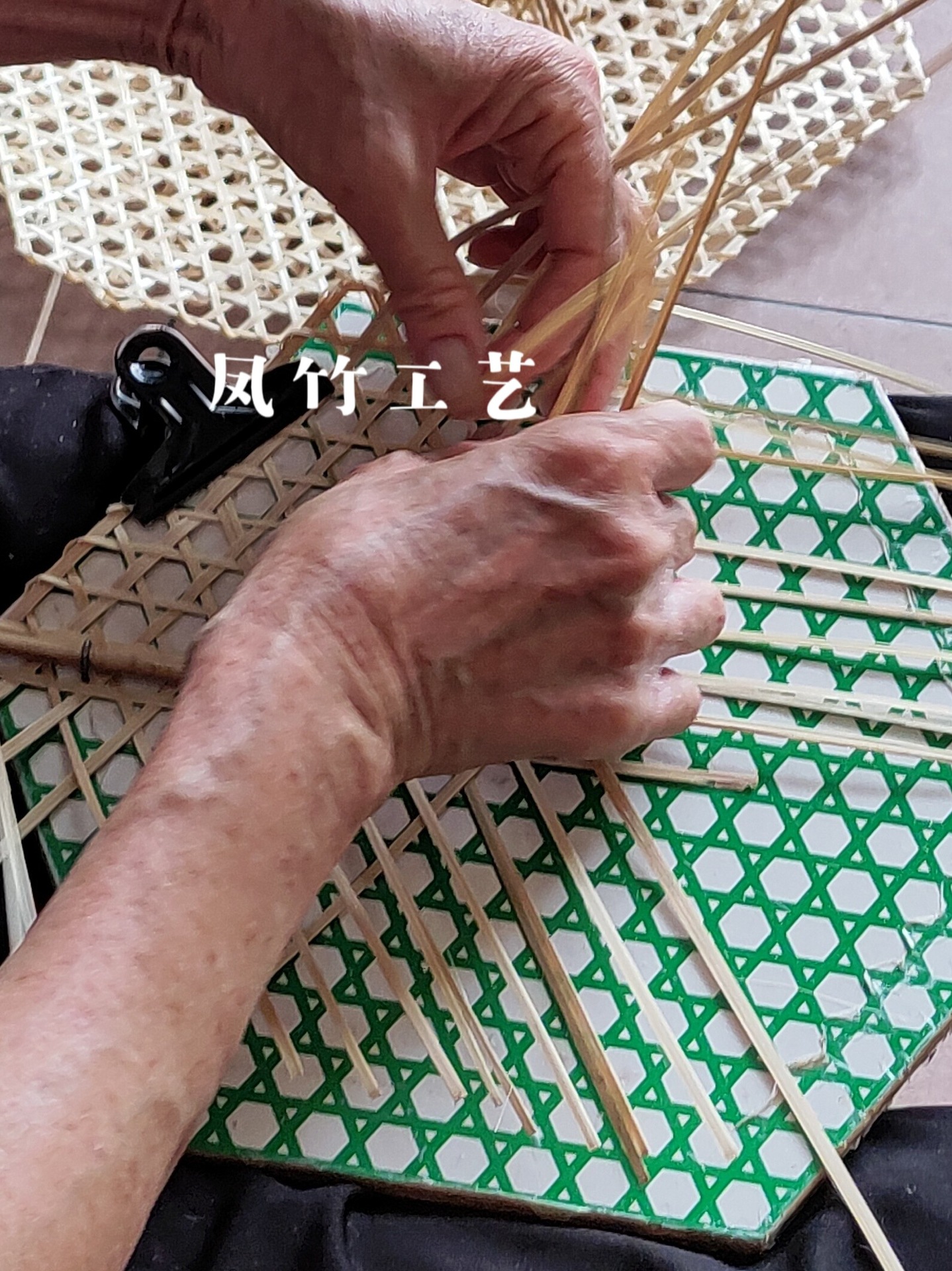 Handmade Bamboo Net, Hand-Woven Bamboo Mat, Hexagonal Bamboo Net Placemat, Bamboo Steaming Mat, Hotel Supplies, Non-Stick Pot Bamboo Mat
