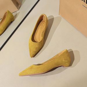 c Korean version low heel professional women's shoes with pointed toe, shallow mouth, high-end feel, suede temper