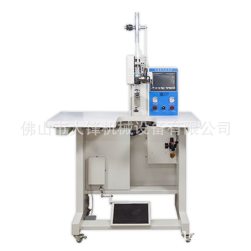 ��Ь��е����ֱ��ѥ��Ь��Ϸ촦�����ȷ��Զ��ֱ�ѹ������