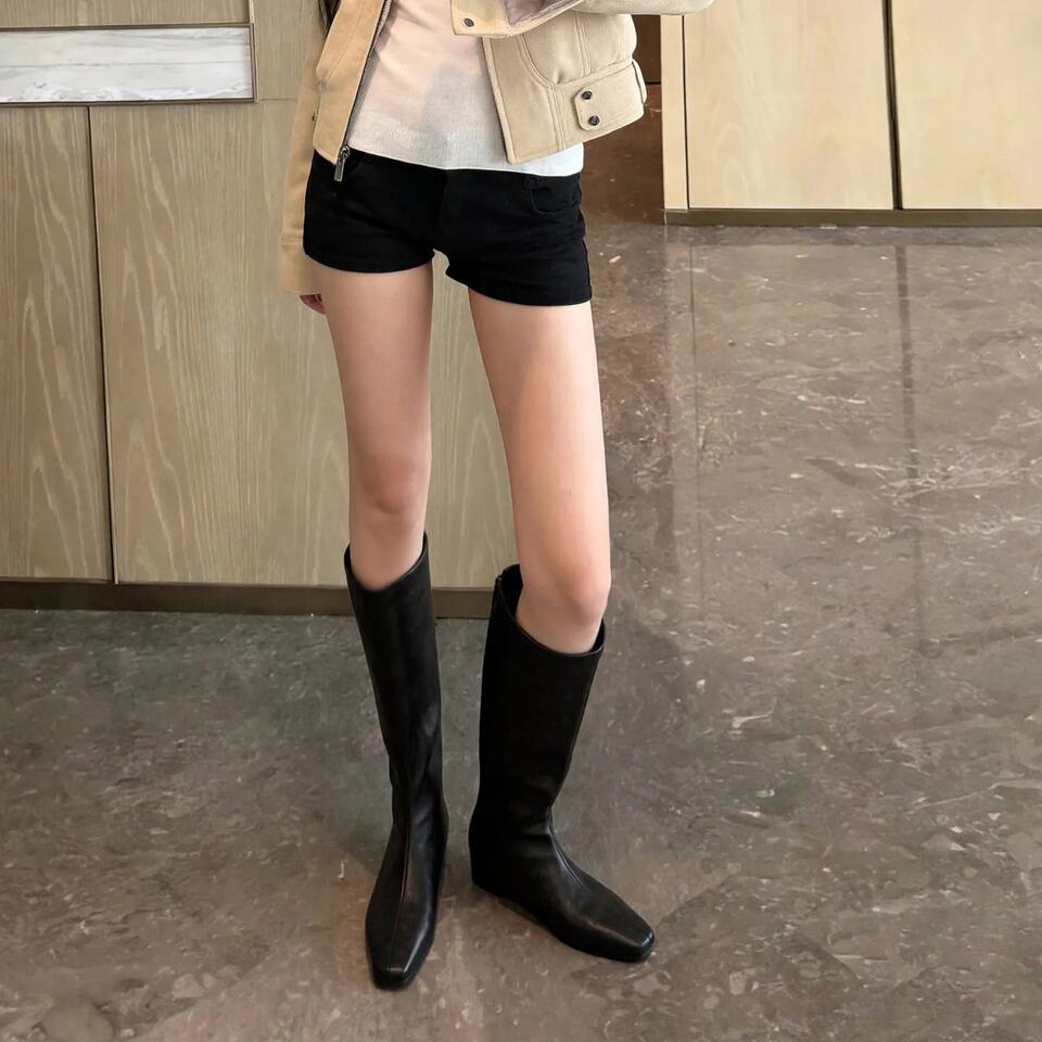 Bốt cao cổ nữ mũi vuông khóa kéo sau, đế bằng độn tăng chiều cao, không quá gối — Lót nhung đen, Lớp lót đơn màu đen chi tiết 15