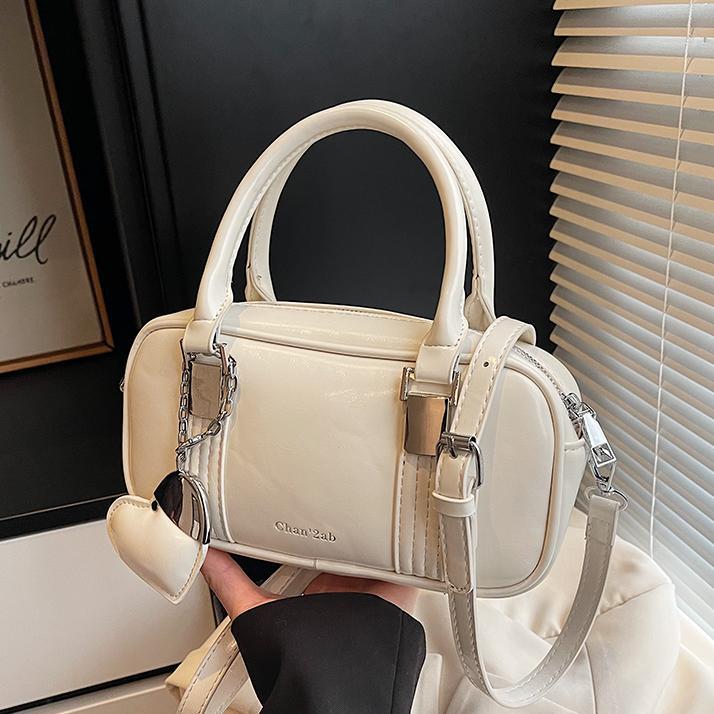 Bolso de mano de tendencia transfronteriza para mujer 2025 nuevo bolso de hombro de moda salvaje de alta calidad bolso de bolos de cercanías