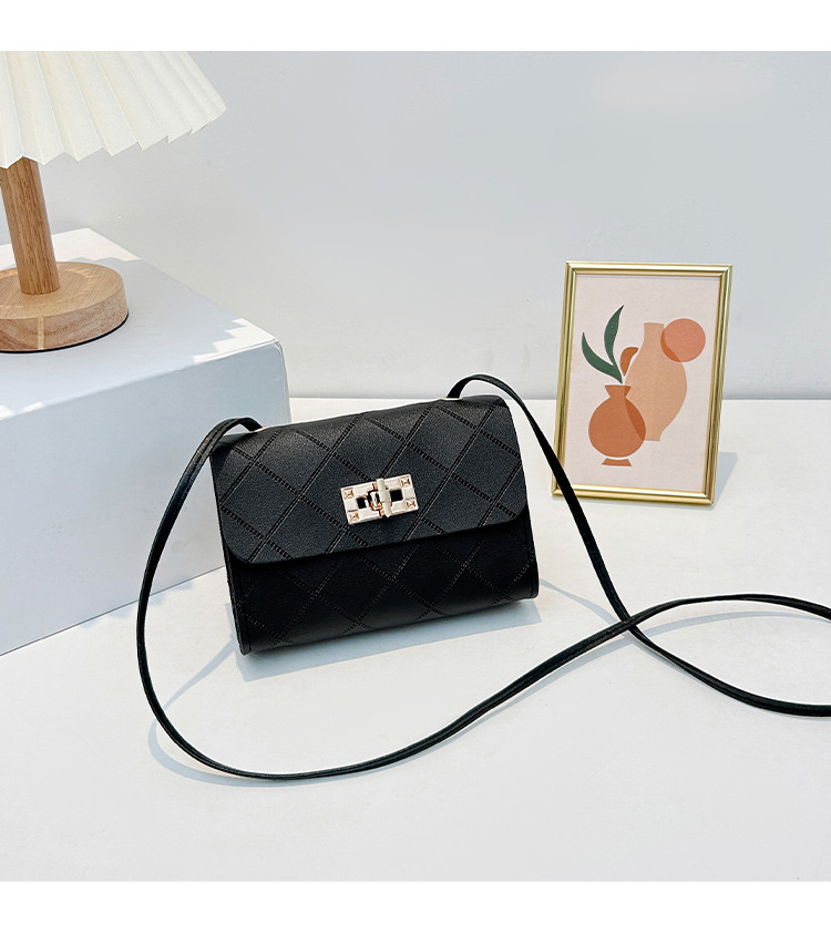 2024 neue diamantgeprägte kleine quadratische Tasche mit Schloß und Trageriemen tägliche einfache Geldbörse für Kleingeld modische kleine Tasche Dropshipping