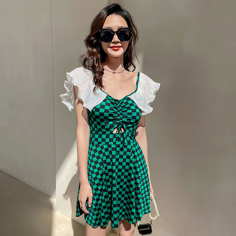 Traje de baño de una pieza de aguas termales de las mujeres a cuadros blanco y negro puro estilo ins sexy popular 2022 nuevo traje de baño