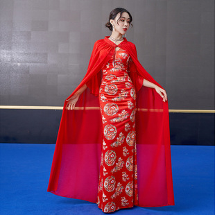 ҹ��Ů�b��̨���ݷ��Ը��B��ȹ���L�L������������h���Ї��L