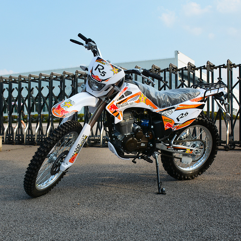 工厂生产外贸R5场地使用150cc250CC越野摩托车比赛巡逻竞技专用