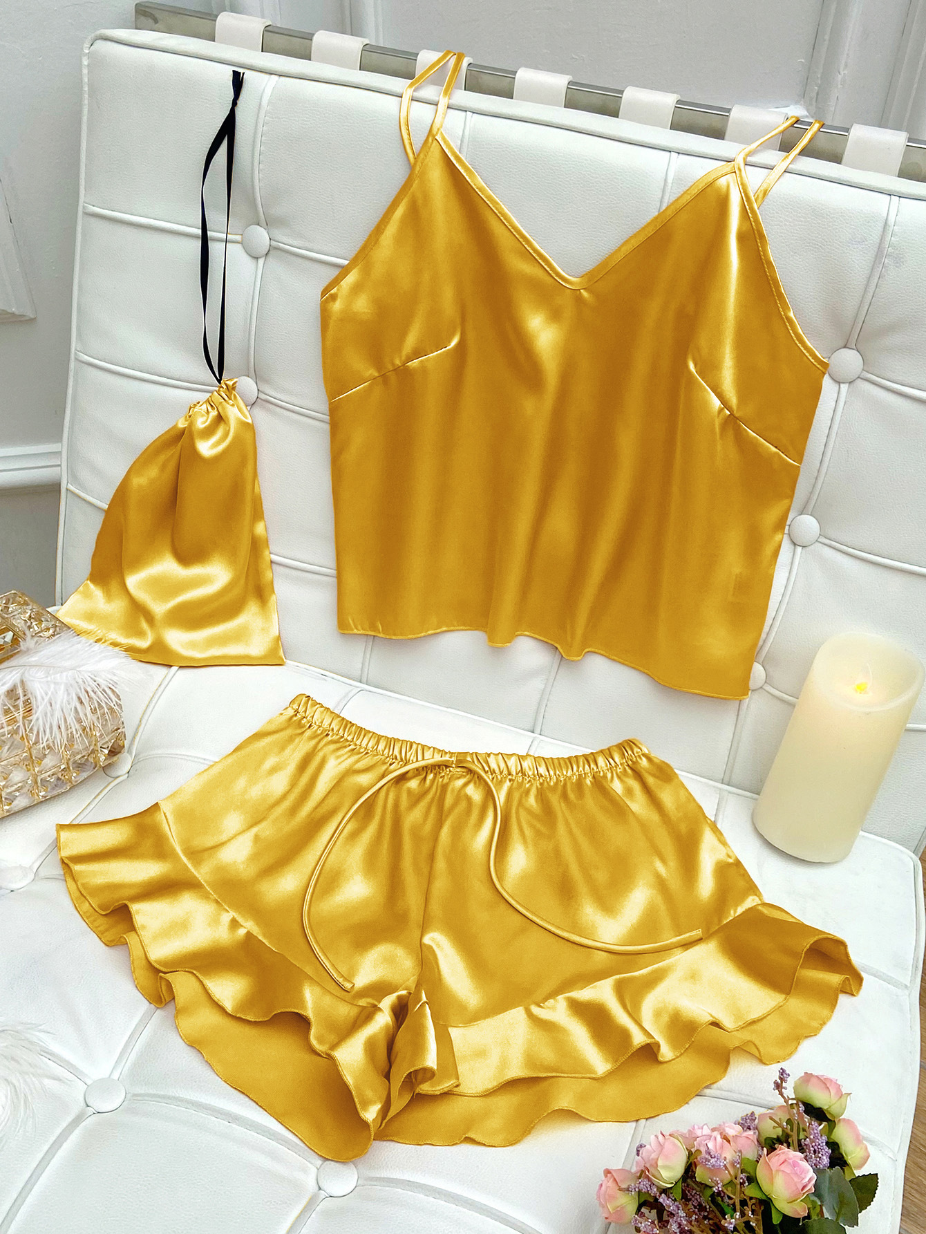 Women's Simple Style Solid Color Imitated Silk Polyester Shorts Sets display picture 3