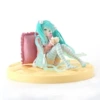 Yellow base sitting posture Hatsune [about 12cm high] box