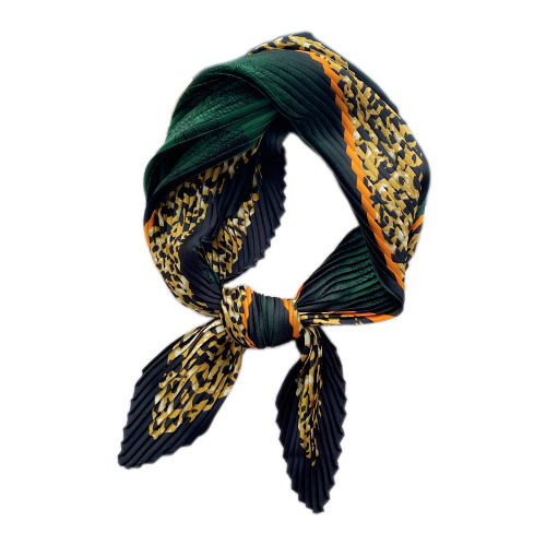 70 pleated silk scarf, small square scarf for women, spring, autumn and winter, fashionable, matching shirt, suit, hair tie, bag decoration