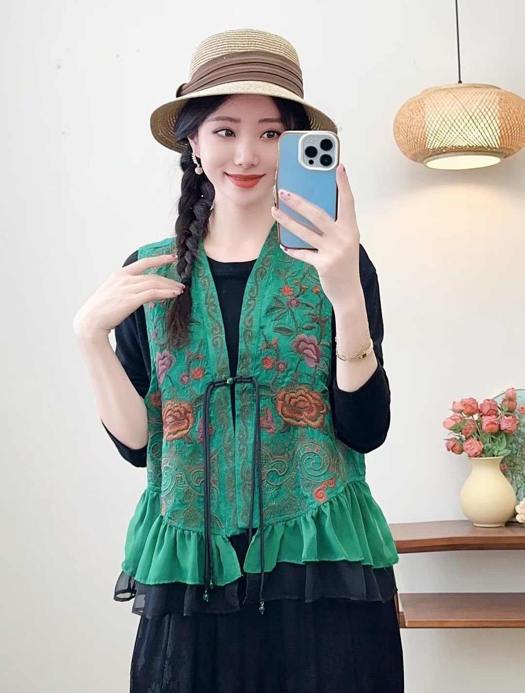 Ingeniería pesada bordada cara clip caballo mujer 2025 otoño V collar hebilla de hombro jacquard estilo nacional nuevo chaleco image 1