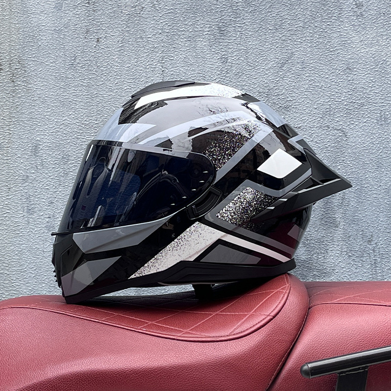 Casco integral transfronterizo DOT de la versión mejorada de LVS con doble lente para hombres, casco de seguridad universal para todas las estaciones para motociclistas femeninas, casco de motocicleta con doble lente.