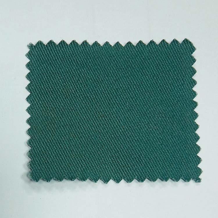 Precio de fábrica de tela de algodón tejido de color sólido suave tela de camisa 100% algodón cepillado impermeable