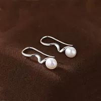 Серебряные Шэньчжэньские спиральные жемчужные ушные крючки, женские серьги из стерлингового серебра S925, нишевый дизайн, легкий роскошный холодный стиль, новые аксессуары для ушей