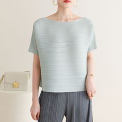 Manufacturer direct welfare Internet celebrity summer high-end folds simple fresh casual style loose high-end T