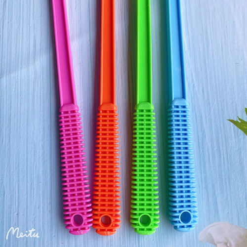 New summer thickened and extended mesh plastic fly swatter long handle fly swatter