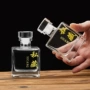 密封定制加厚方形白酒瓶