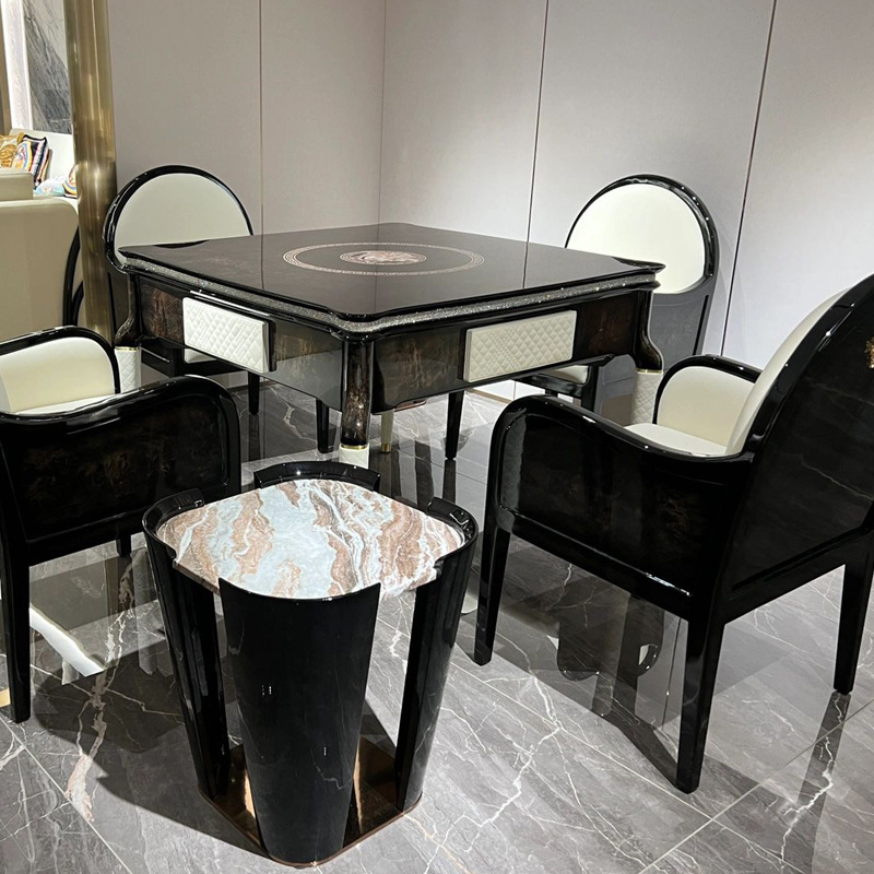 Máquina de mahjong automática para el hogar de lujo ligero, villa de lujo ligero italiano, mesa de comedor de madera maciza, juego de cartas, mesa de mahjong de doble uso