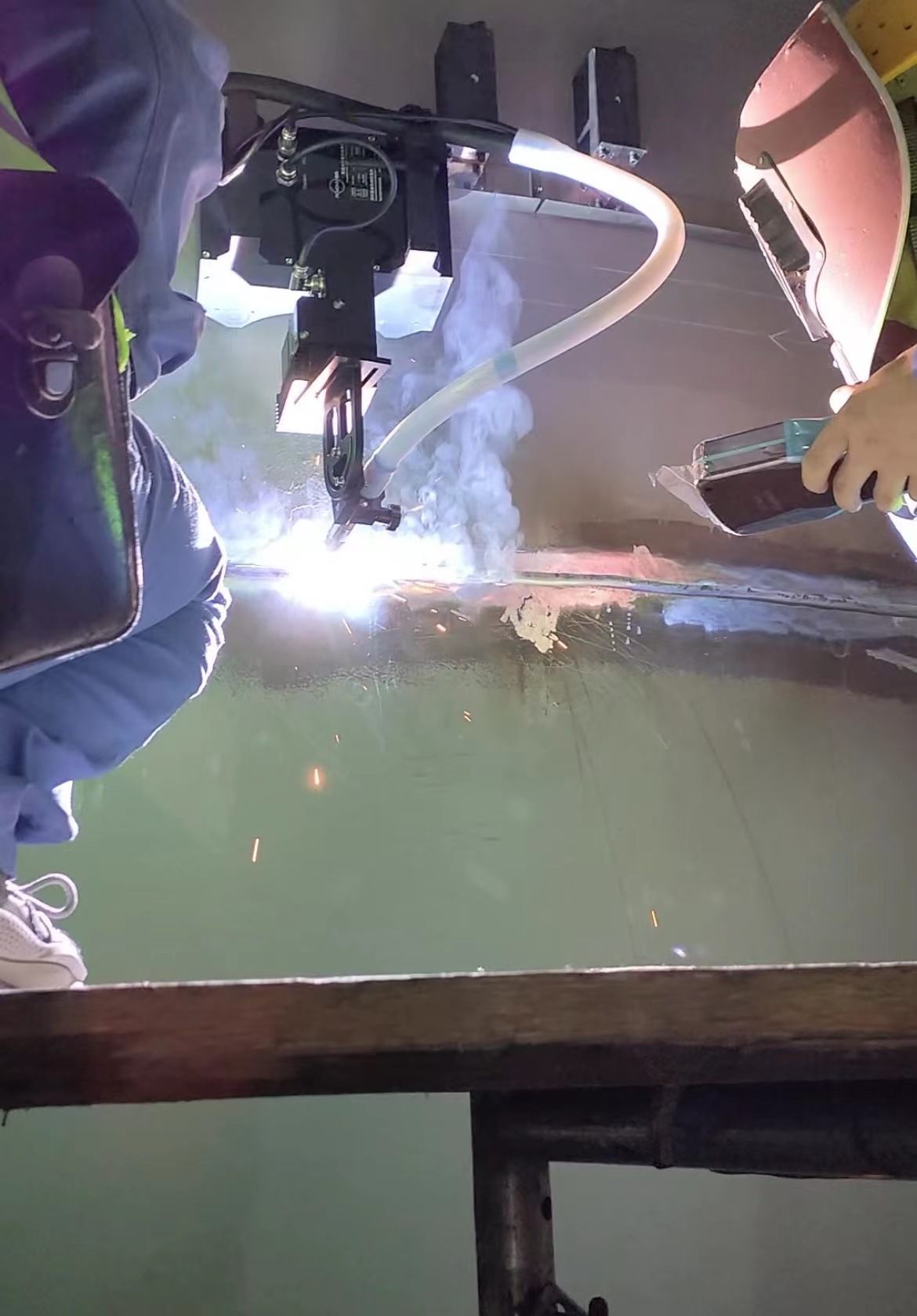 罐体自动焊机 大型管道横焊焊机 自动立焊横焊焊机 欢迎来厂考察