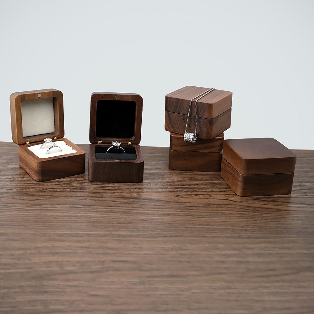 80g Weight Jewelry Boxes Classification Casual Retro Square Wood Jewelry Boxes