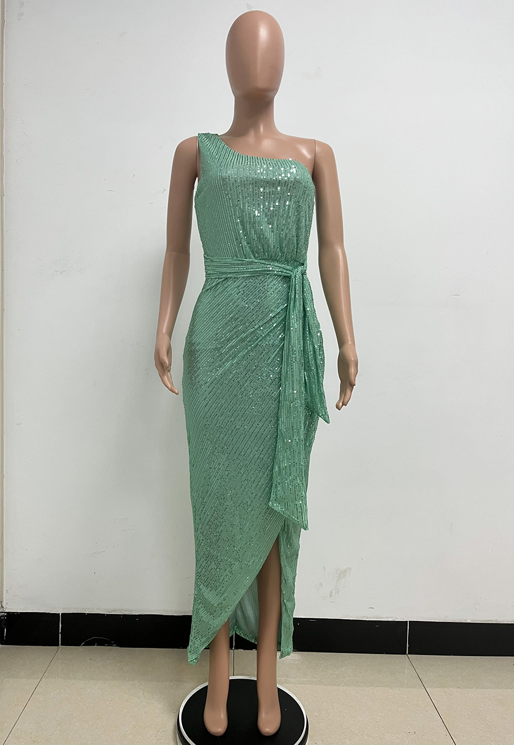 357g Weight Maxi Long Dress Dress Length Type Sleeveless Sleeve Length Sheath Dress Dresses Type Spandex, Polyester Fabric Type High Waist Waist Line Holiday, Daily Occasion Oblique collar Neckline Slim Fit Type Solid Color Pattern Summer Season Women's Gender Elegant, Sexy Style Wholesale Women's Elegant Sexy Solid Color Holiday Daily Oblique Collar Sleeveless Sheath Dress 107