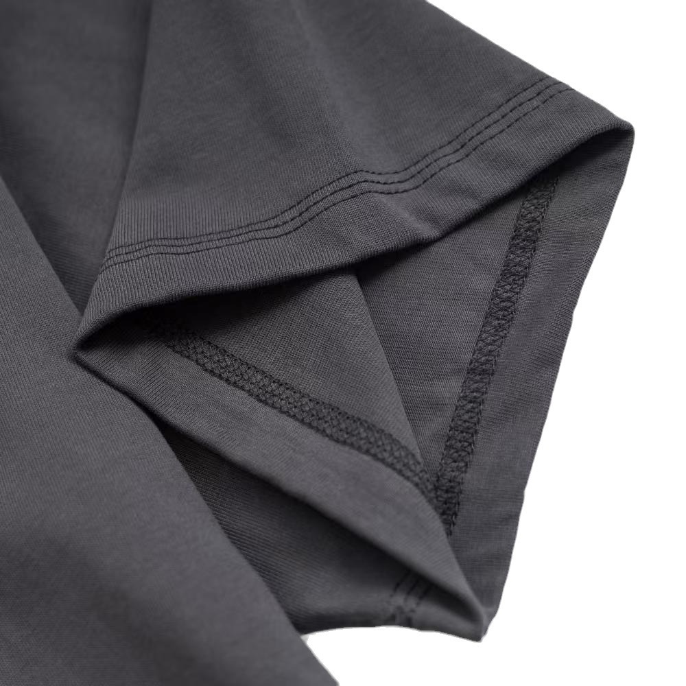 Cotton short sleeve T-shirt with a round collar for leisure