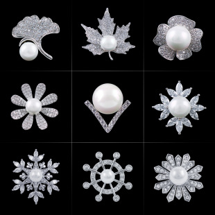 �r���y������С���Ů�߼��з��߹����ʯ�ߙn�ػ��I�С�����