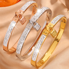 �����C �W�������OӋ�M�������i���CŮ����ɫ18K���p���֭h