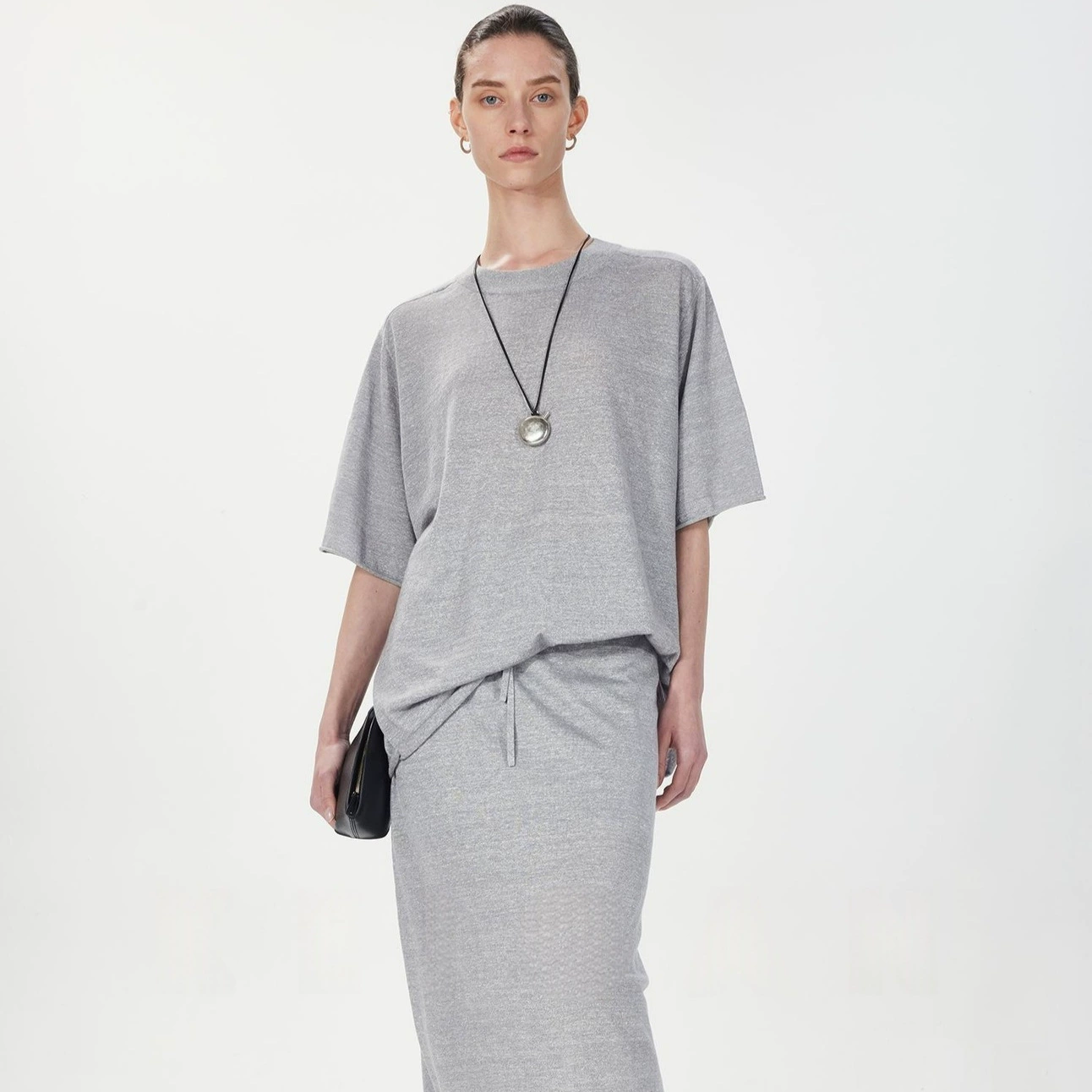 Открыто/сильный толчок B готов легкий и мягкий клейкий