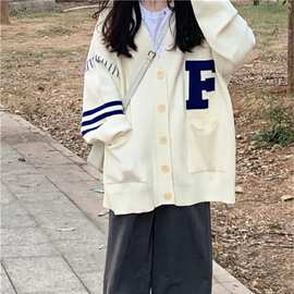 韩版学院风字母刺绣拼色毛衣外套女秋冬新款宽松时尚针织开衫上衣