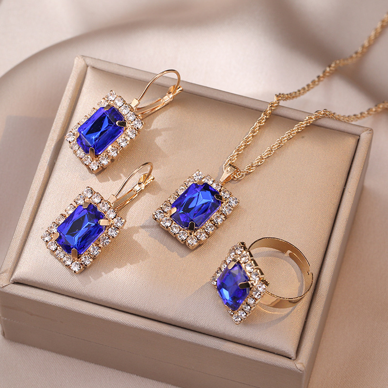 collana donna rete rosso zircone nicchia versatile orecchini ciondolo set metallo clavicola catena fabbrica_voghion.com