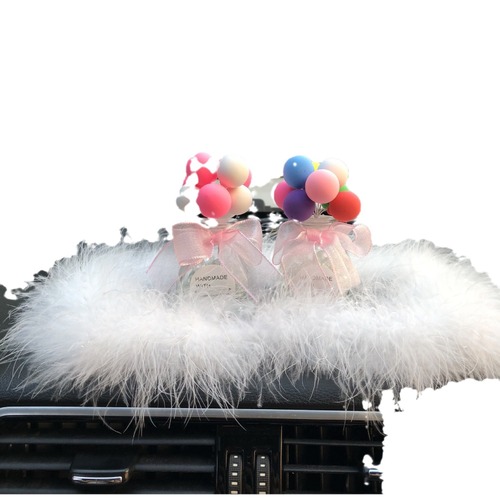 Fashionable and cute car decoration, car ornaments, feather anti-slip mats, perfume mats, manufacturer wholesale