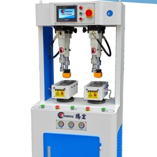 ��Ӹ����F����f�܉�ŮЬ�ͽ���ƽ�C