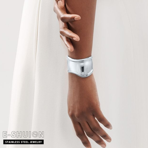 T home open bracelet heavy industry light luxury design wide edge simple wavy titanium steel plated 18k geometric high-end classic retro