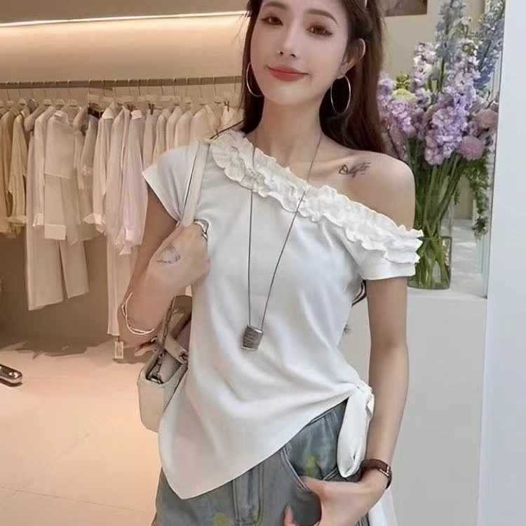 Niche Design Multi-Layered Lace Slanted Collar Off-Shoulder Short-Sleeved T-Shirt with Straps to Tighten the Waist and Slimming Look Fashionable Short Top for Women
