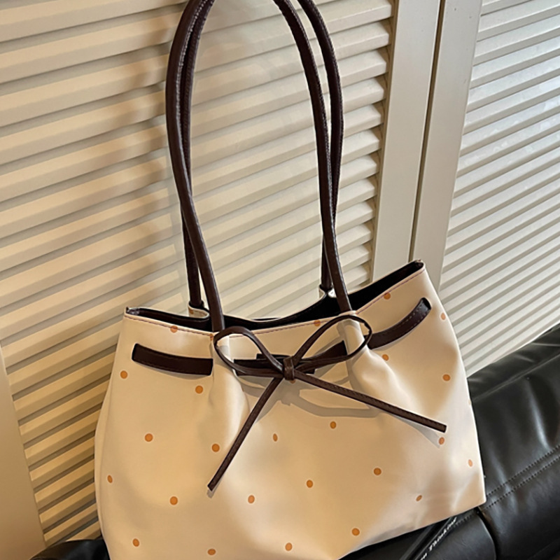 Commuting shoulder tote bag with polka dots, vintage style, large capacity, trendy women's 2026 new bow design, casual Commuting shoulder tote bag with polka dots, vintage style, large capacity, trendy women's 2026 new bow design, casual