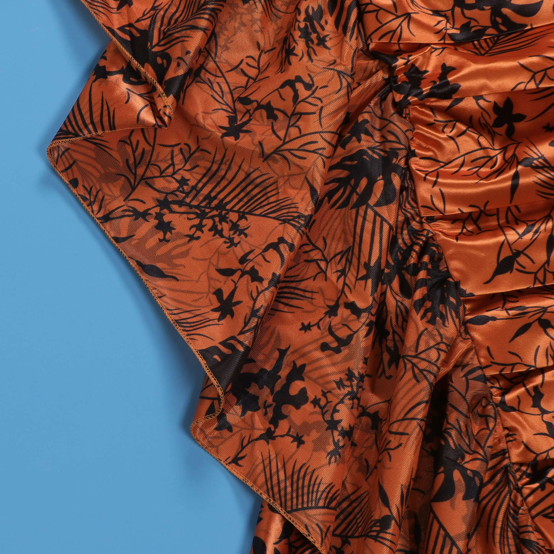 Women's Clothing Sexy Printed Ruffled Lantern Sleeve Hip Hugging Slim Fit Long Sleeve Dress_voghion.com