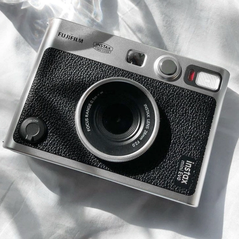 Снятие цифровой модели Instax mini EVO