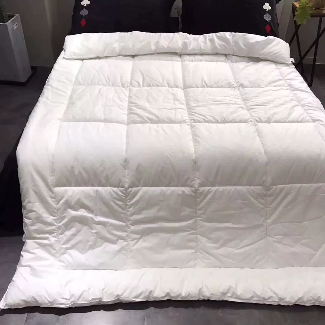 Hotel Quilt Core, Pure Cotton & Feather-Silk Fill, Multiple Weights 200–600 g/㎡, Various Sizes