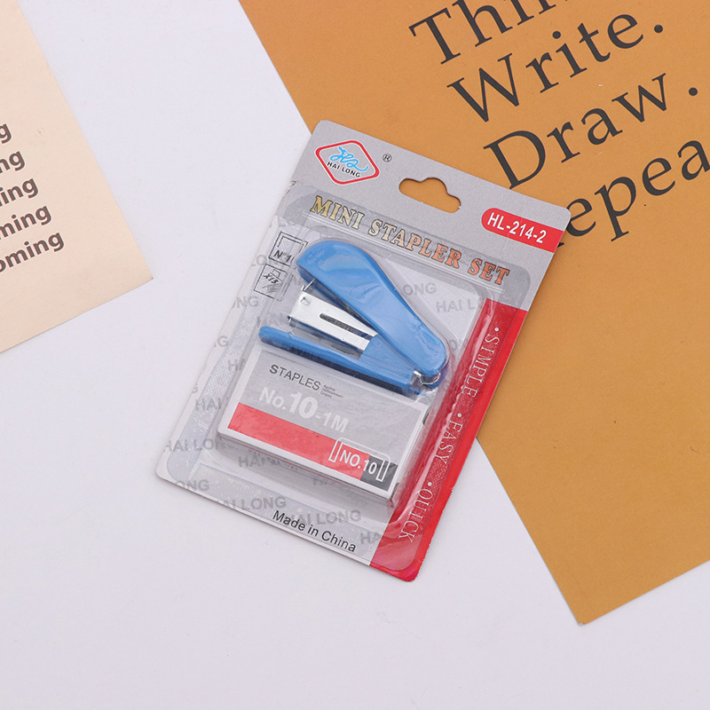 Mini grapadora traje lindo grapadora de tamaño pequeño estudiante papelería al por mayor traje grapadora al por mayor