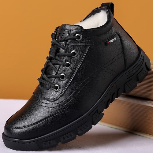 Wholesale winter lined and thick warm snow boots with laces, casual Martin boots, large head shoes, slip-resistant and wear-resistant.