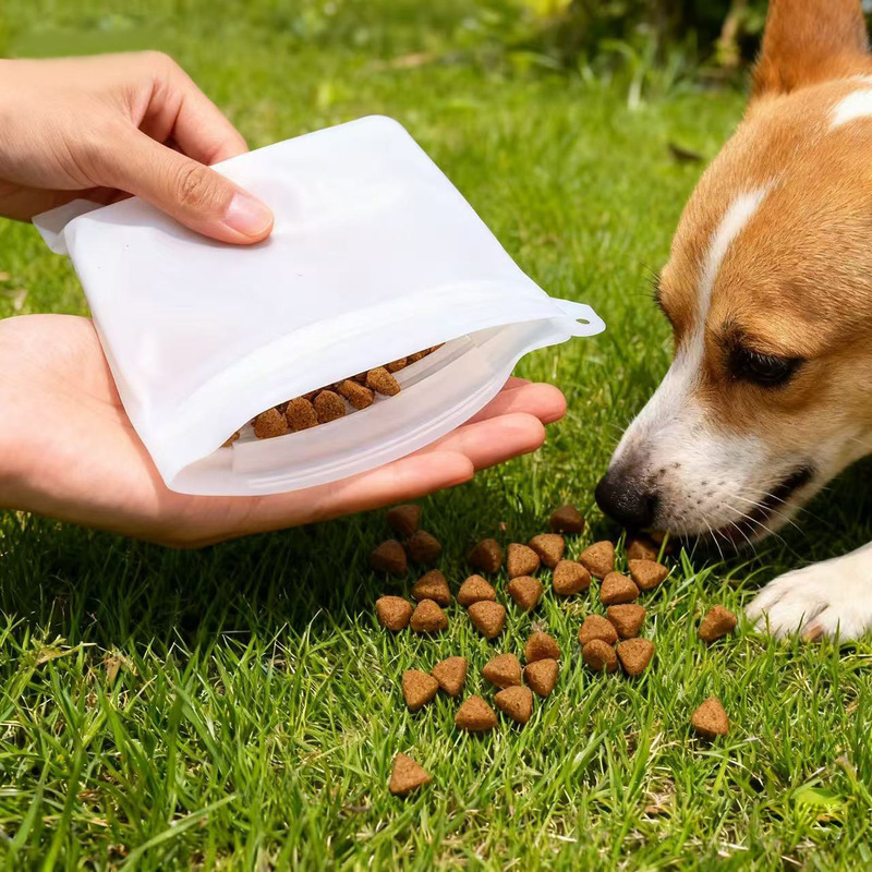 Spot Dog Training Bag Silicone Dog Food Bag Pet Snack Bag Waterproof Dog Training Bag Dog Training Bag Supplies Dog Walking Bag