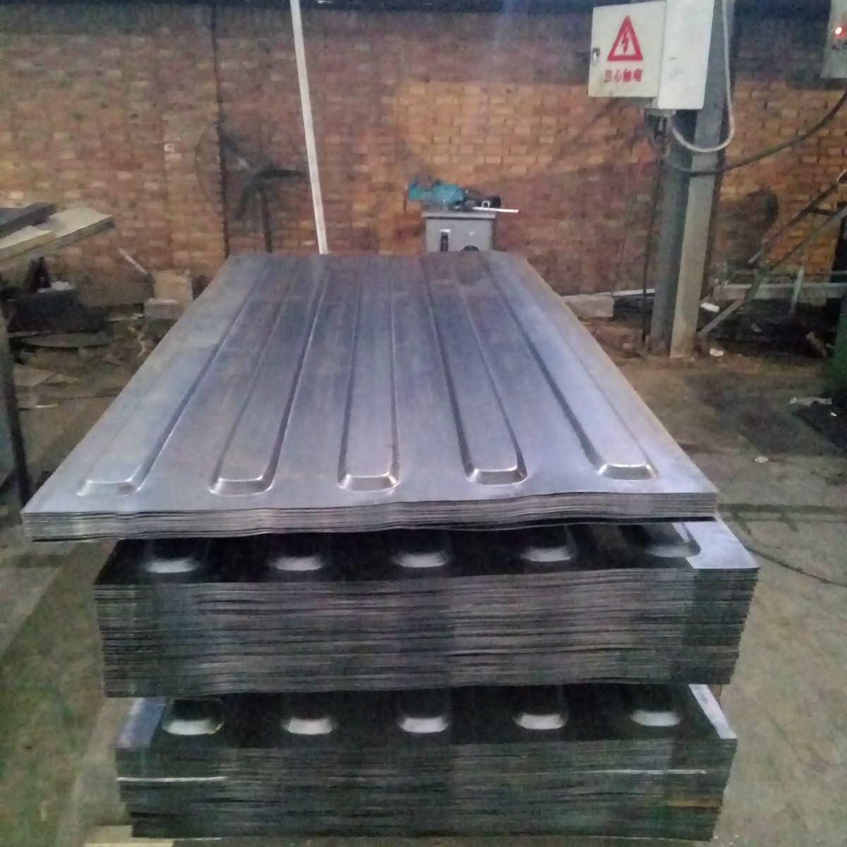 工厂加工集装箱顶板 集装箱波纹板 集装箱专用板