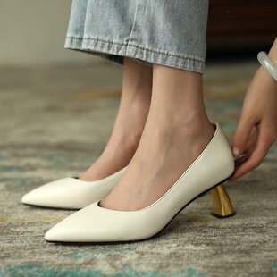 ���Q�羳���͸���Ь�\�ڼ��^�@��Ů��Ь��a40 41 42 43�a�߸�Ь