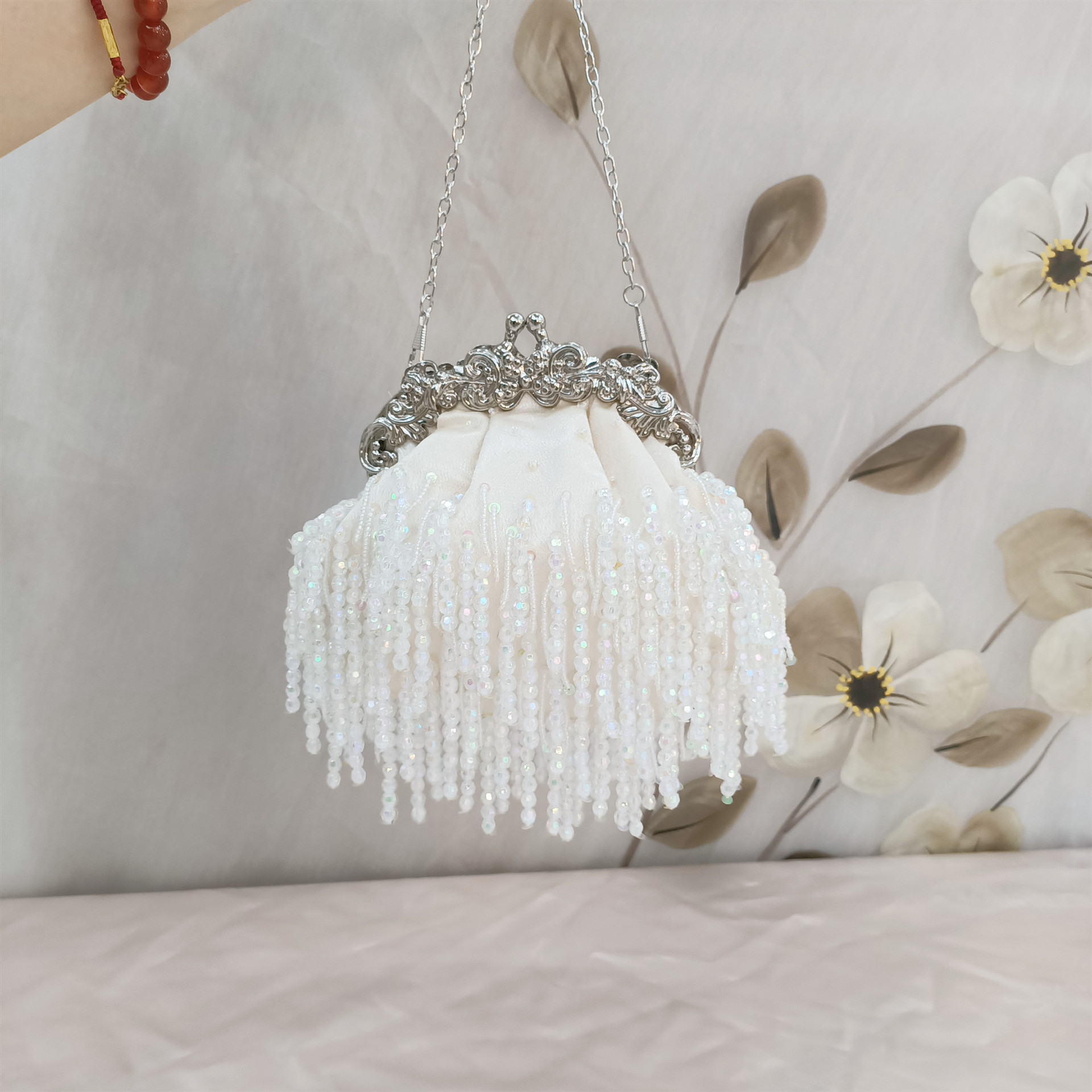 Socialite Vintage Tassel Satin Beaded Embroidered Bridal Handbag Women's Cheongsam Banquet Bag_voghion.com