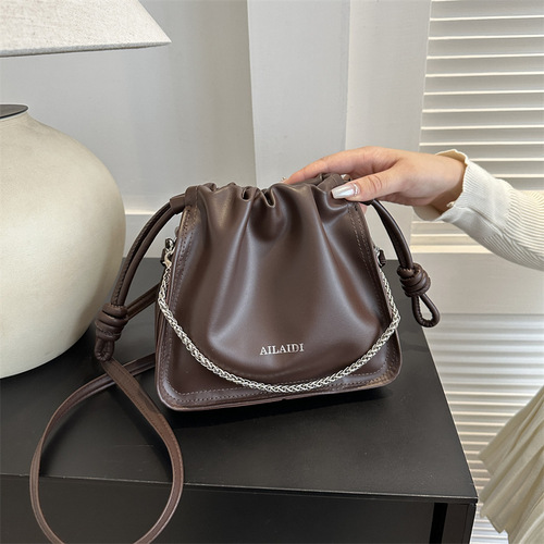 Retro Fashion Simple Solid Color Drawstring Small Bag Women  Early Autumn New Korean Style Western Crossbody Bag Bucket Bag