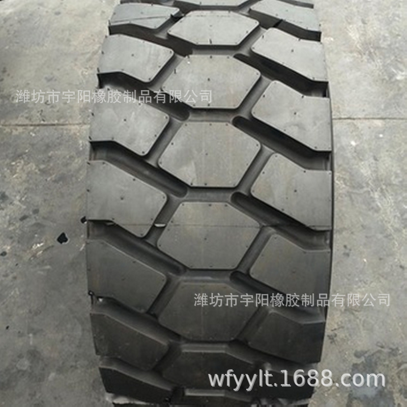 355/65R15    轮胎  运梁车轮胎 拖车轮胎 钢丝胎