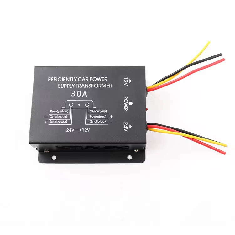 Автомобильная шина аудио навигационный редуктор напряжения 24 В до 12 В с высоким поворотом на низкий источник питания