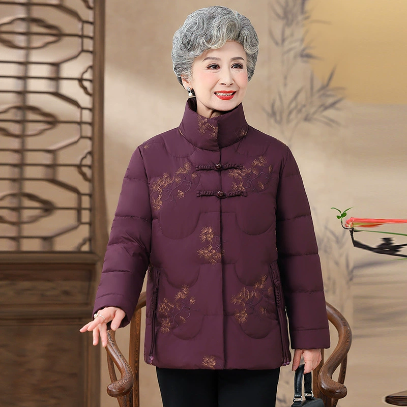 Пуховик среднего и пожилого возраста женская мама зимняя белая утка пуховая куртка 60 лет бабушка 70 толстая зимняя теплая одежда
