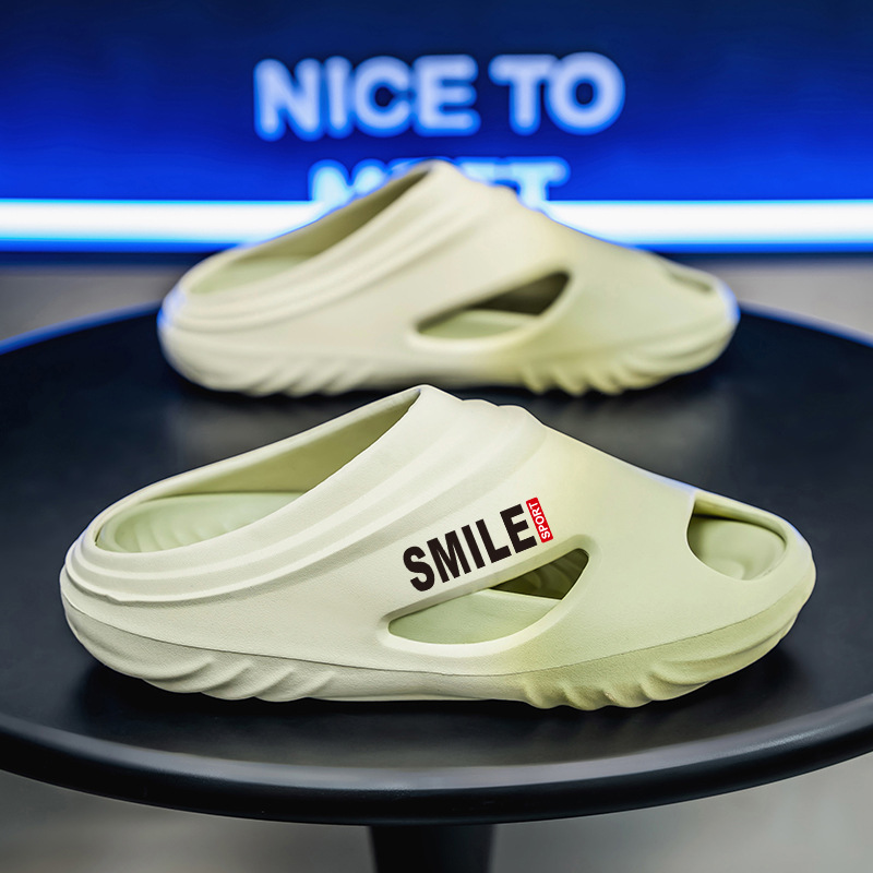 Zapatillas Zapatillas EVA para hombre, ropa exterior, sandalias y pantuflas transfronterizas de suela blanda de alta gama con suela gruesa